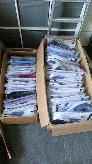 Koszule z długim/krótkim rękawem. Białe i kolorowe