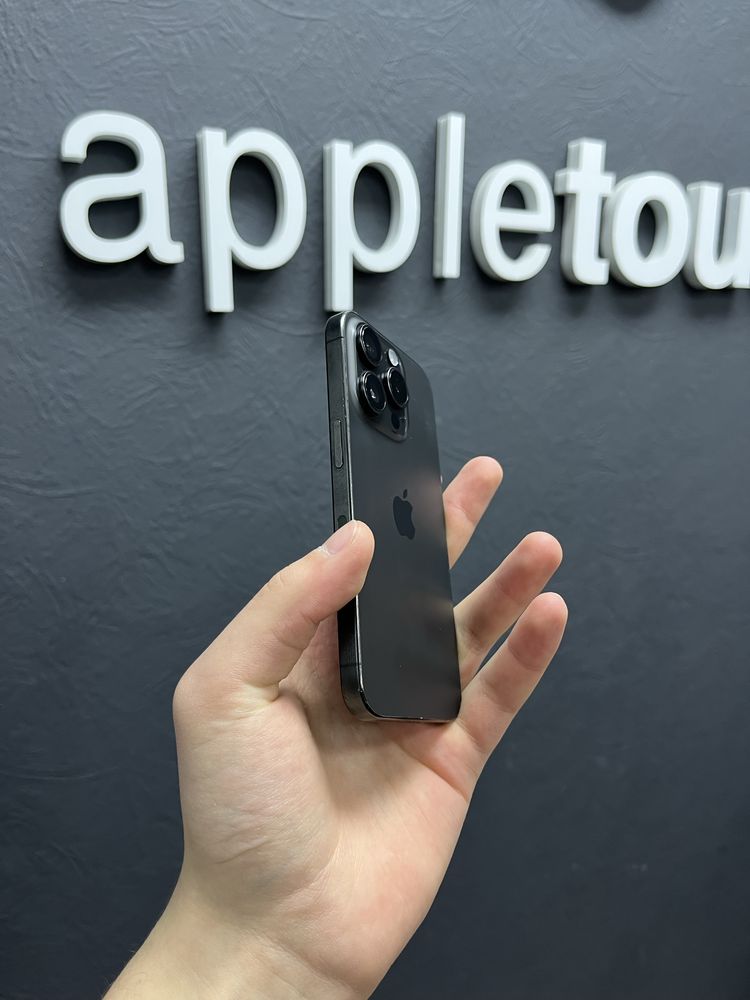 iPhone 15 Pro 256gb Neverlock Black Titanium з Гарантією!