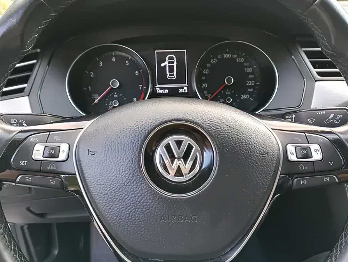 Volkswagen Passat 1.4 TSI BMT Comfortline