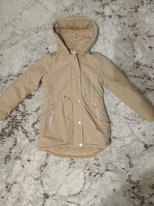 Парка для дівчинки