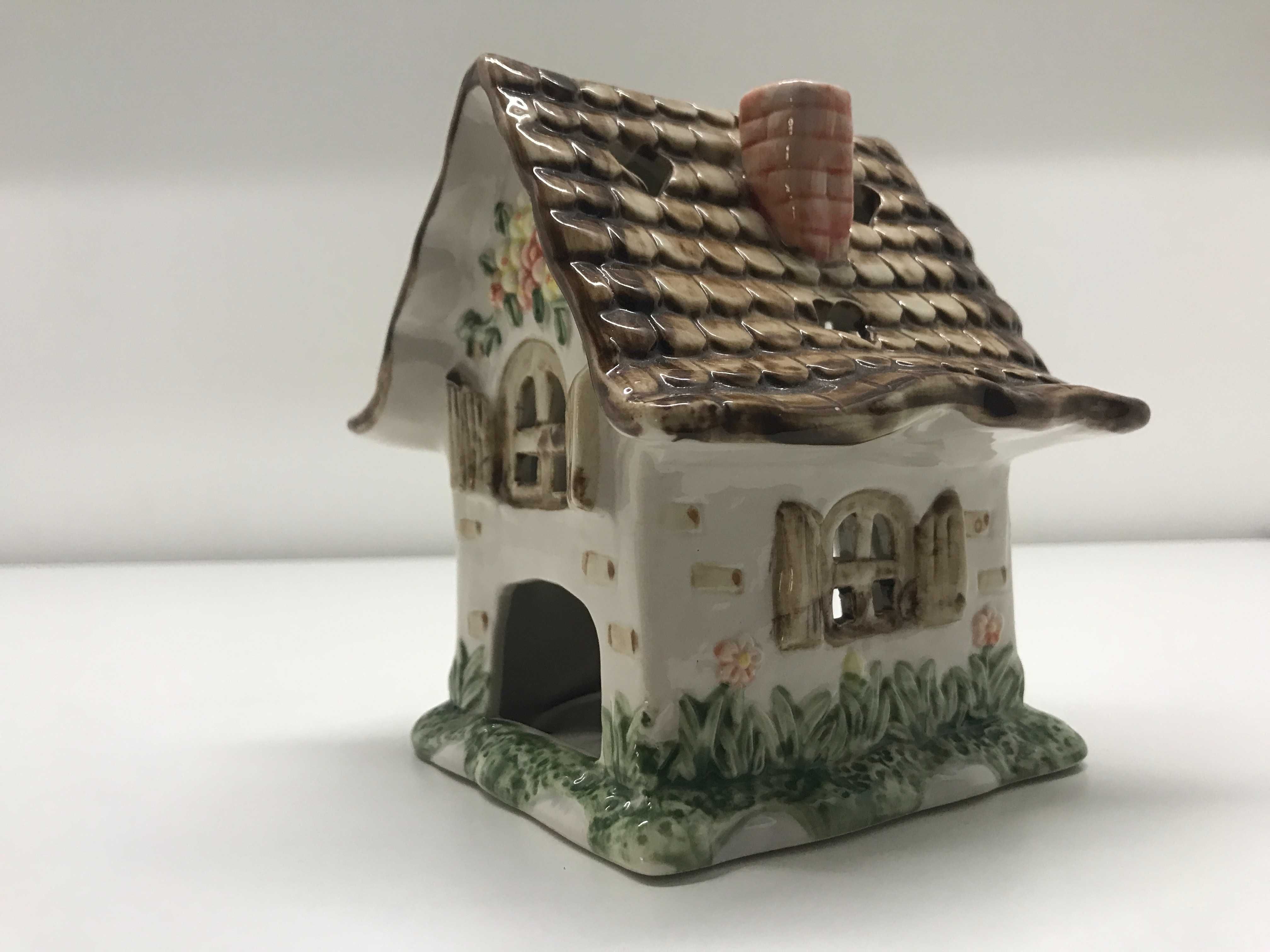 Domek ceramiczny na tealight Villa House Cottage