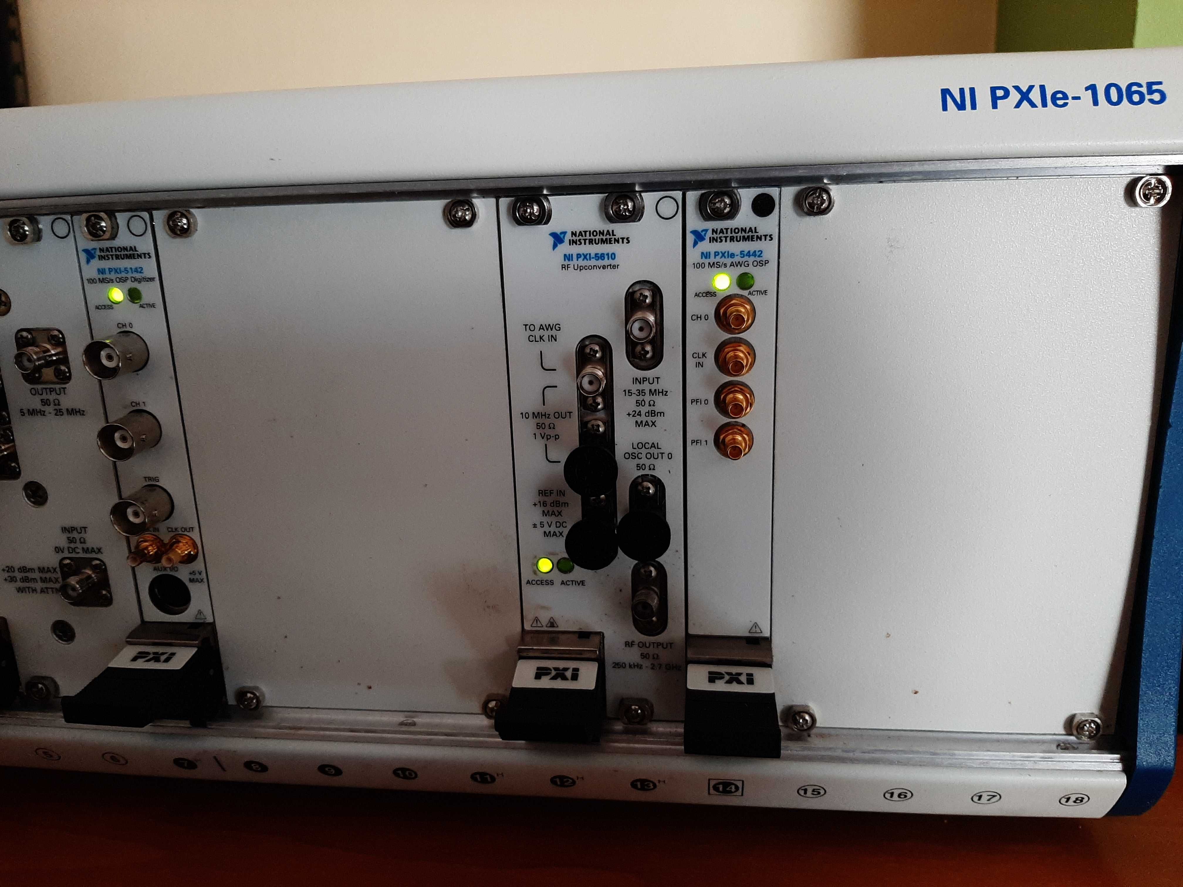 NATIONAL INSTRUMENTS NI PXIe-1065 urzadzenie pomiarowe