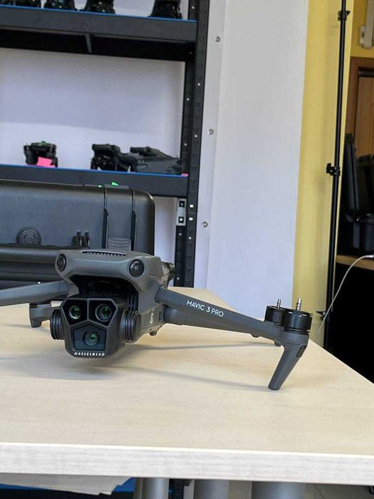 DJI Mavic 3 Pro — стан нового, Без нальоту, без акаунтаів