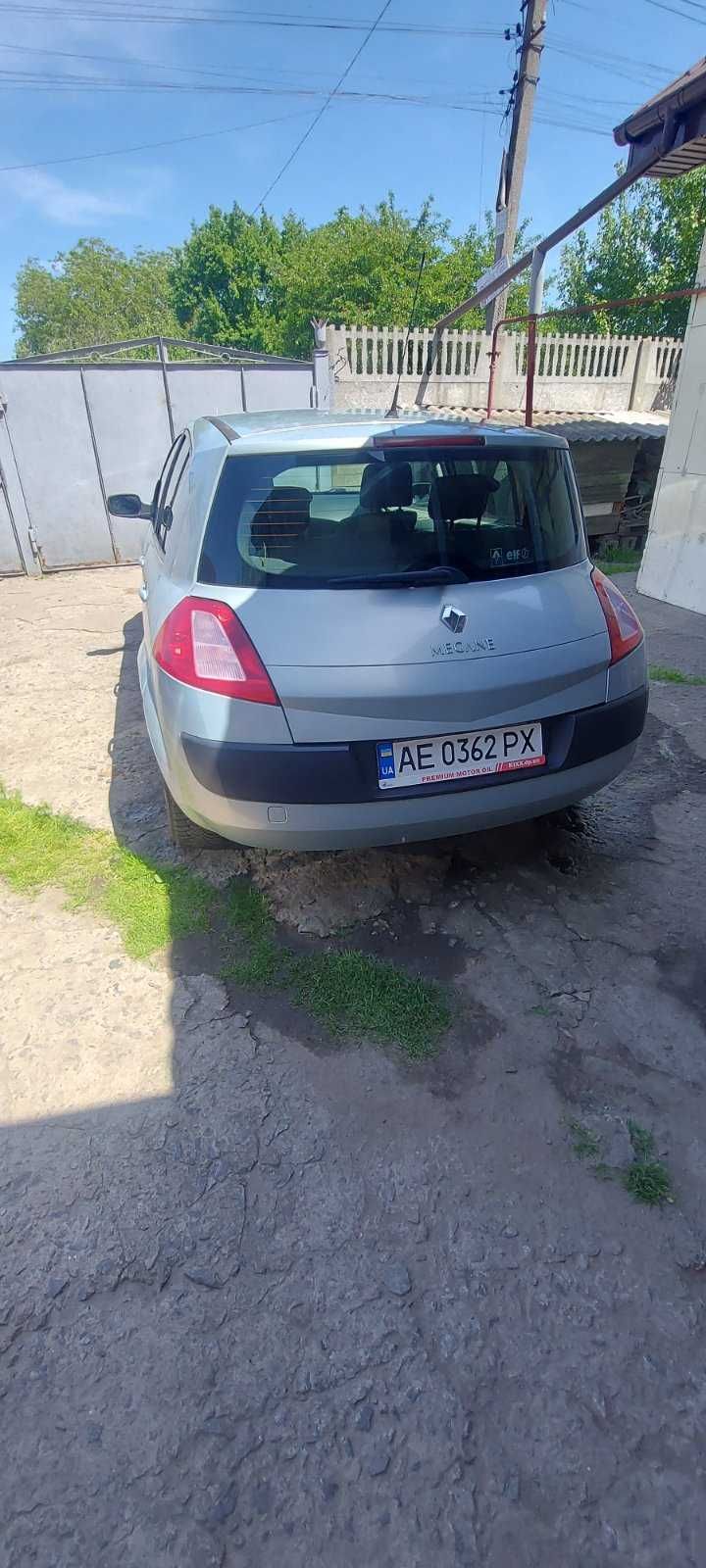 Renault Megane II Hatchback ( Рено Меган II Хэтчбек ) 2004р