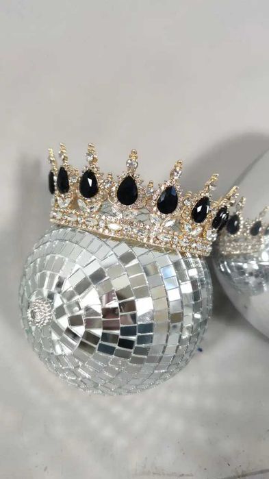 Корона( діадема) на торт/ фотосесію