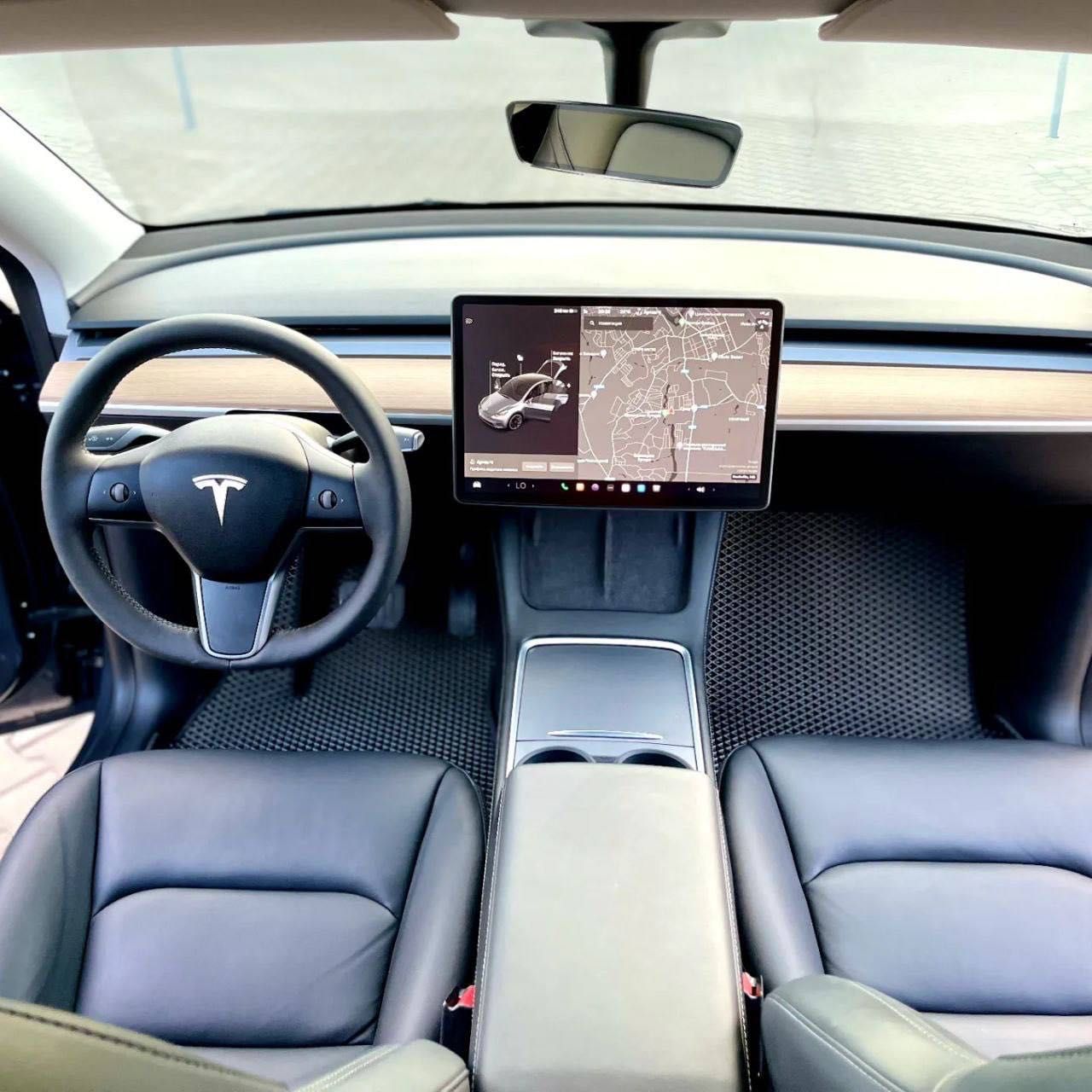 Tesla Model Y 2021