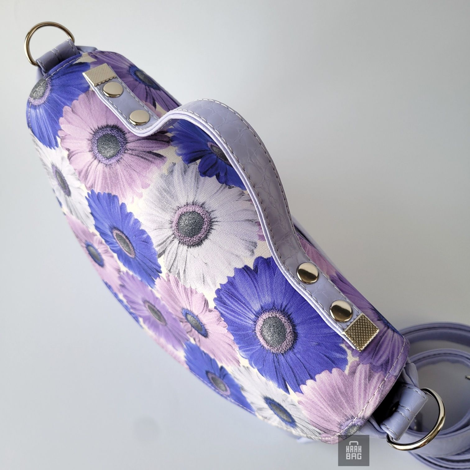 Lawendowa torebka z klapką listonoszka handmade