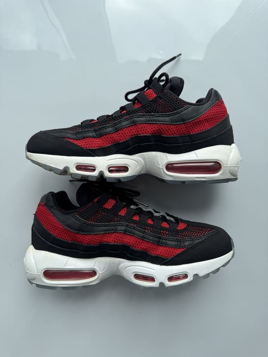 Кроссовки Nike Air Max 95 Essential Bred