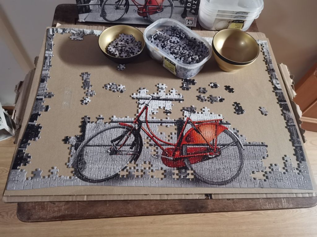 Puzzle preto e branco bicicleta