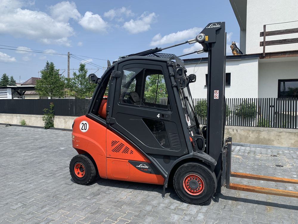 Wózek widłowy Linde H35T-02, 4.65 TRIPLEX, 2018 rok, 7270 h, pełna kab