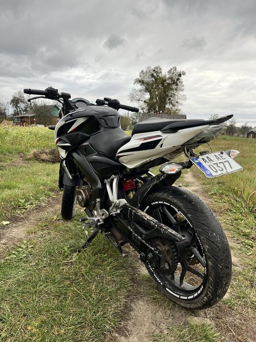 Bajaj Pulsar NS200