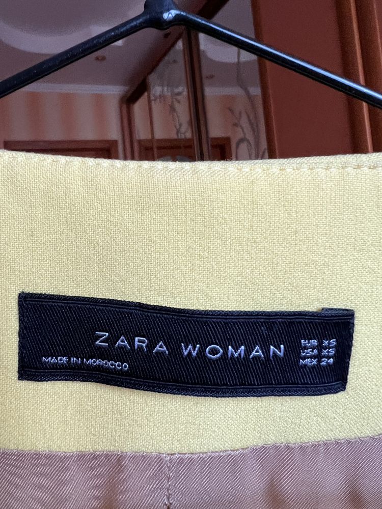 Пальто/Піджак Zara