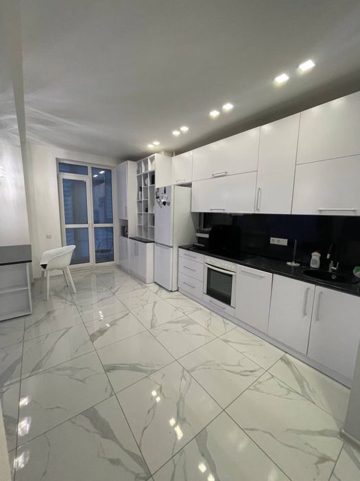 Є EcoFlow!ШИКАРНА 3-кім VIPновобуд(кухня-студія) О.ПЕТРИЩУКА(Суворова)