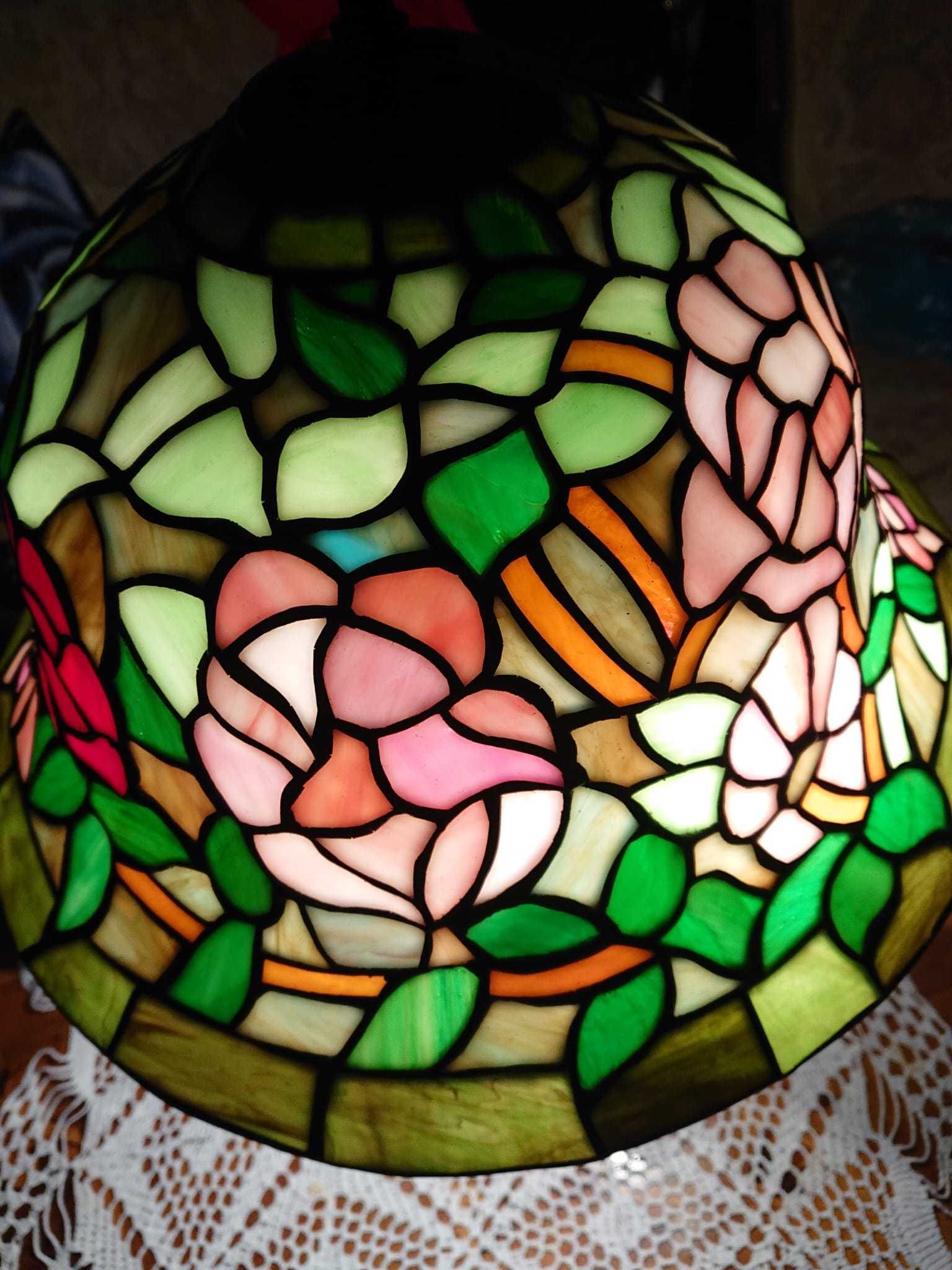 Lampa ,,Tiffany" egzemplarz do kolekcji , Kwiaty - Róże .