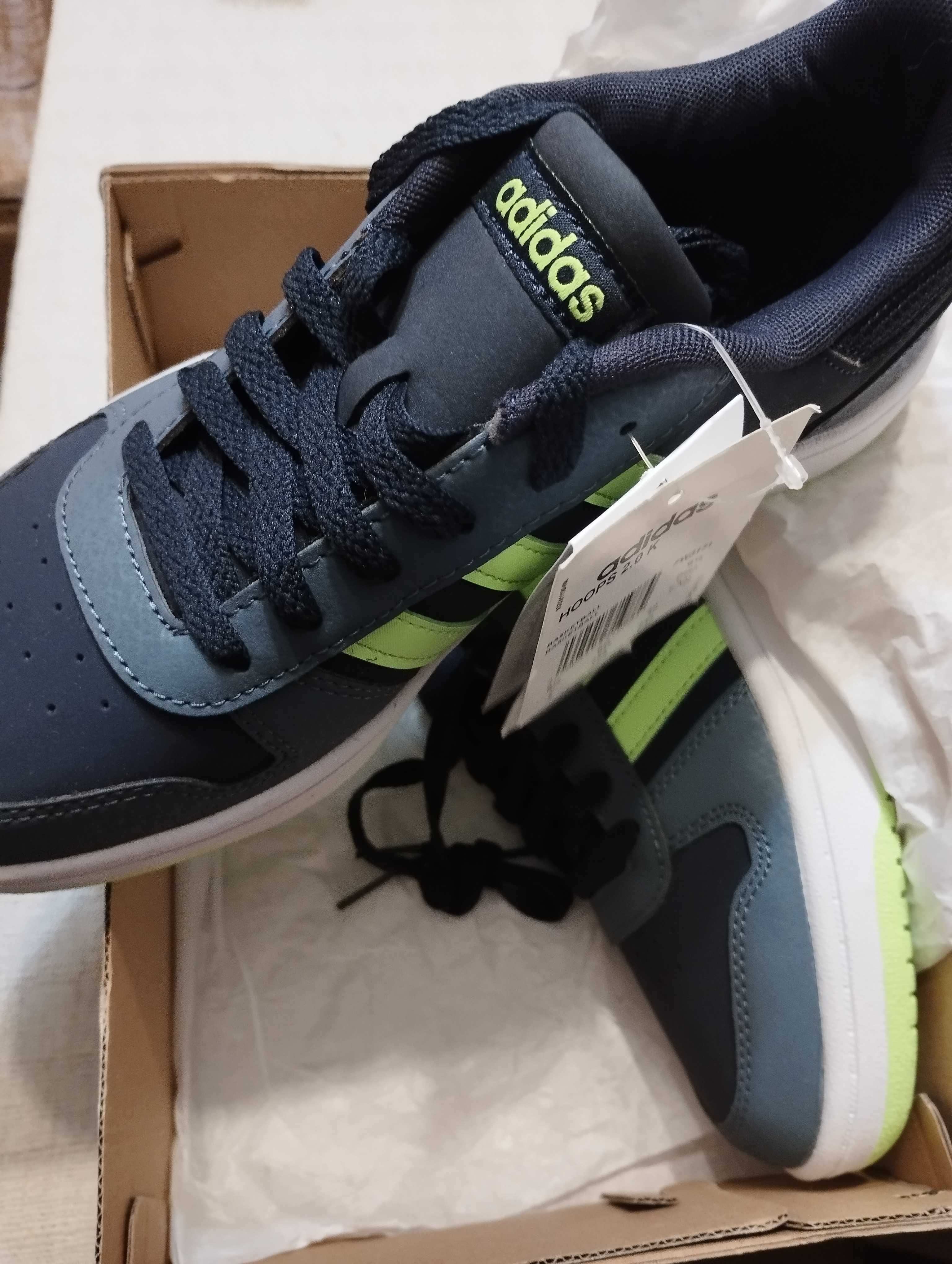 Adidas originais .