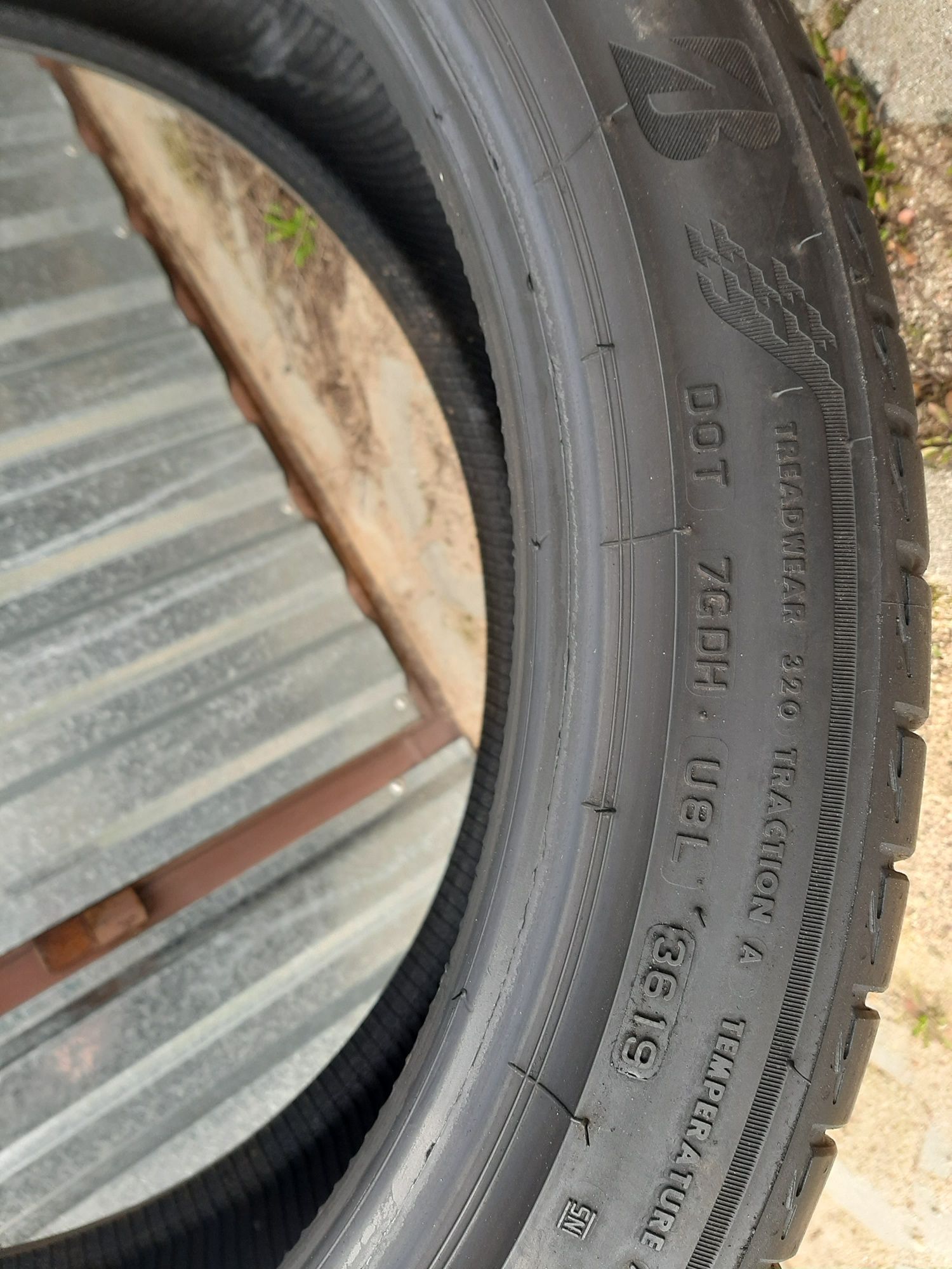 2x Opony letnie 255/40R20 Bridgestone Turanza T005 A0 / 2019r / 6mm