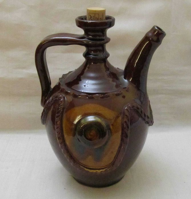 Старий чайний сервіз.