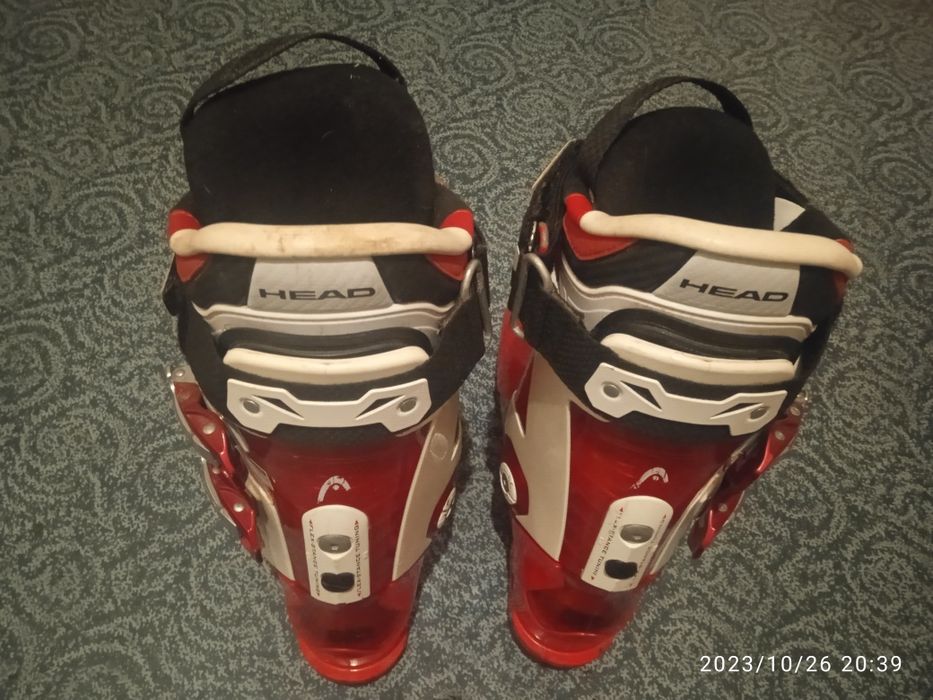 Лыжные ботинки состоянием супер ботинки в хорошем состоянии 1  сезон