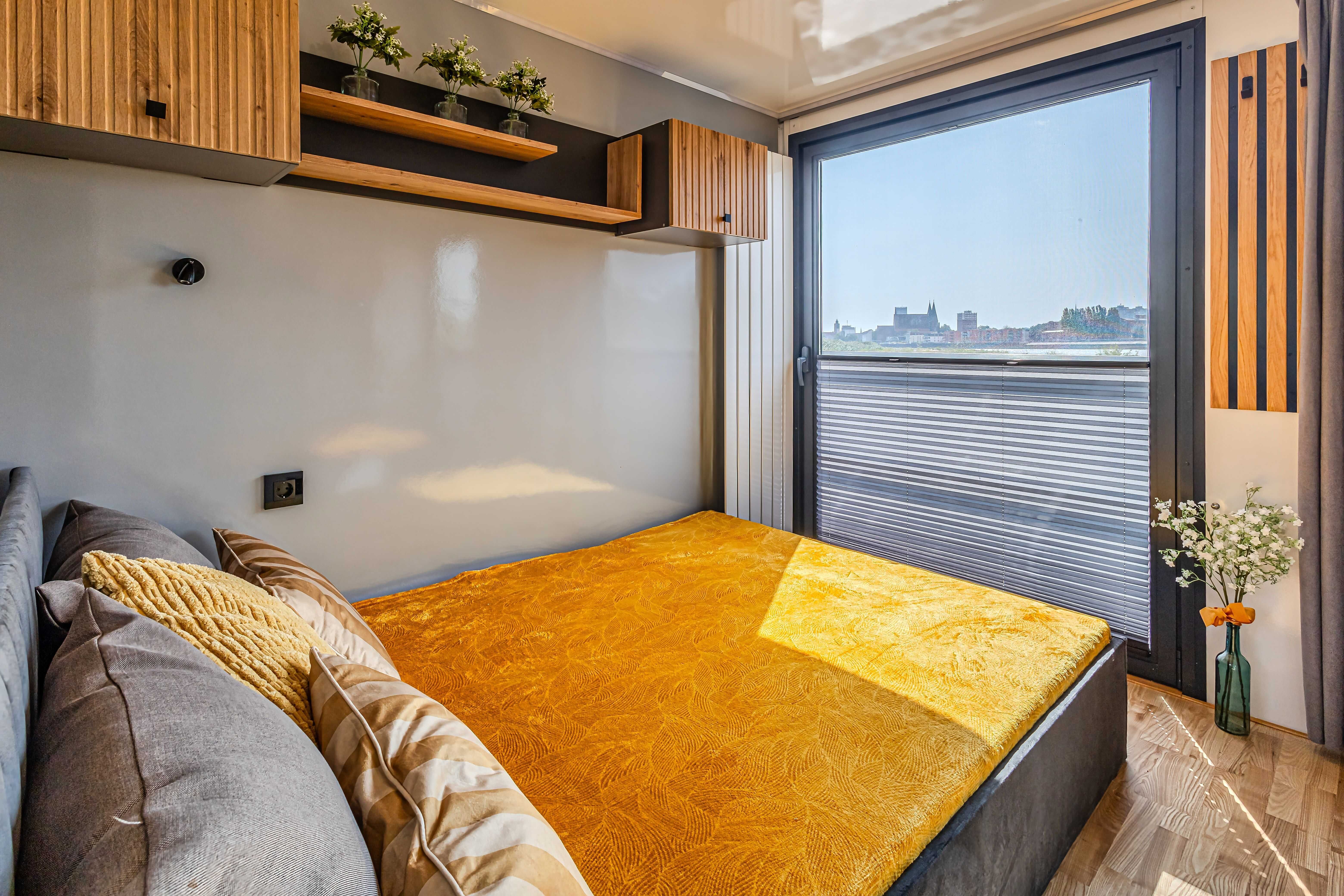 NAUTIA L11 Houseboat Hausboot Dom na wodzie Pływający łódź Jacht