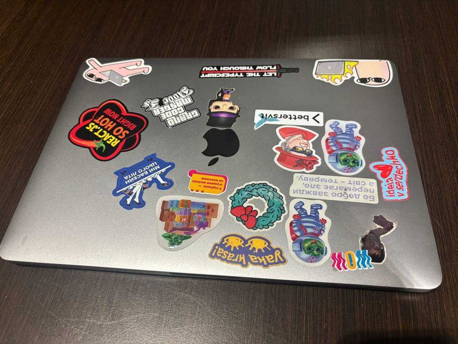 MacBook Pro 13" (M1, 8GB/256GB)