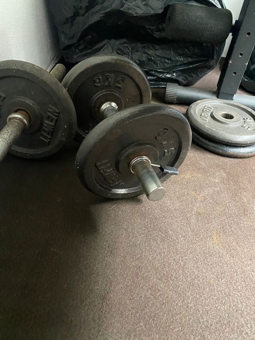 Conjunto musculação 1 barra + 2 barras halteres + 8 discos 5 kg