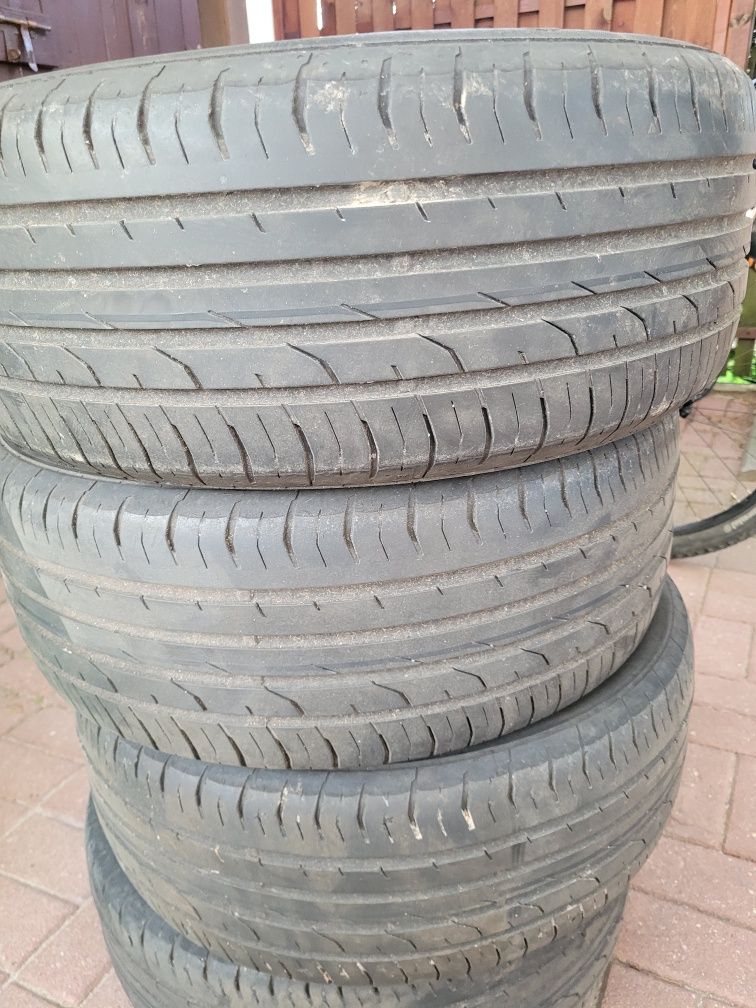 Opony Continental 215/55 R16, 93V