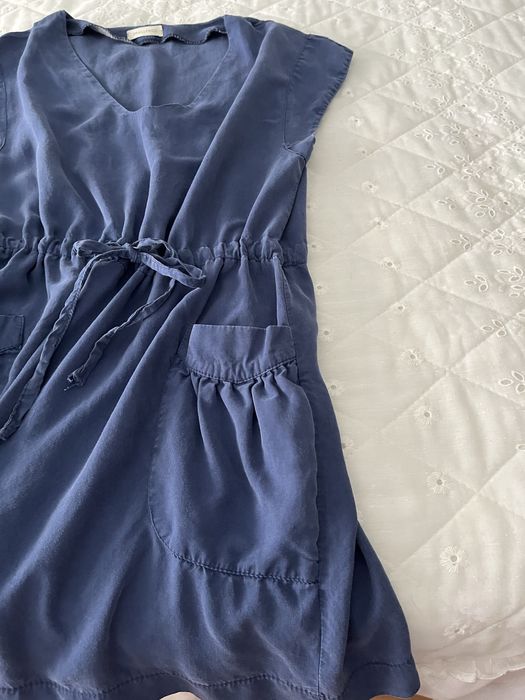 Vestido casual muito bonito , vendo para desocupar