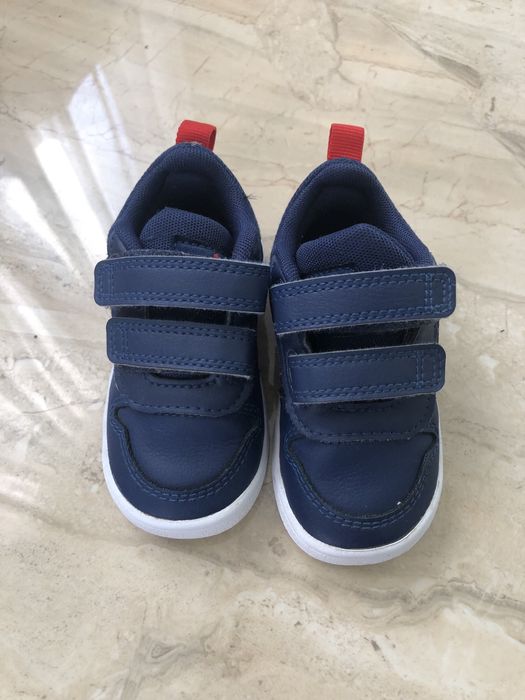 Кросівки adidas zara