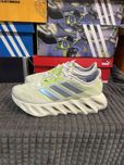 Кросівки жіночі бігові Adidas Switch FWD 38(24см) оригінал