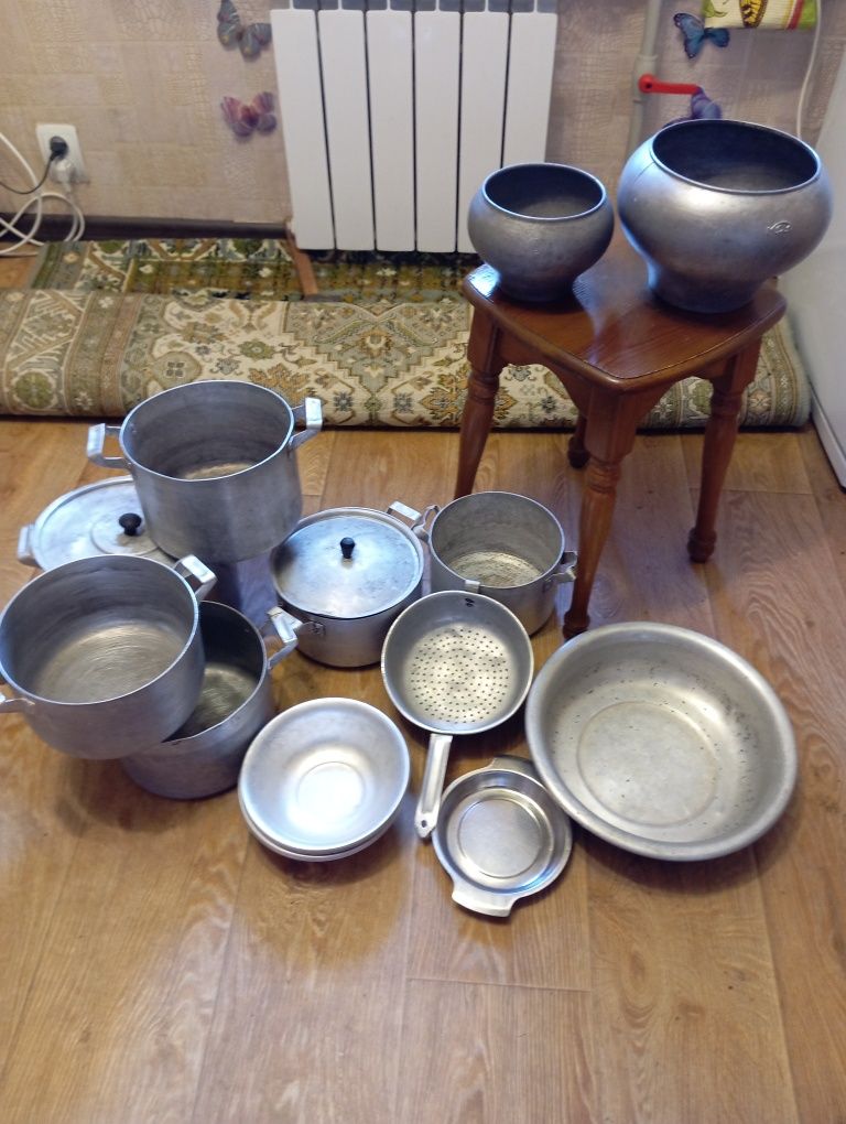 Продам кастрюлі часів СССР новуССР