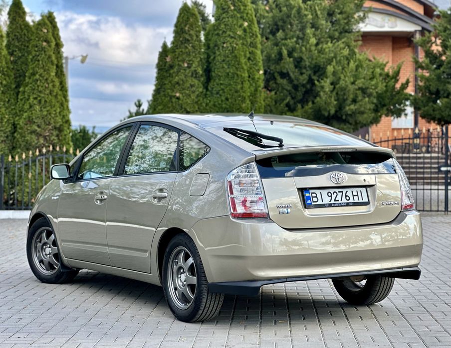 ПРОДАЖ ТЕМІНОВИЙ 5999! Ціна на 3Дні! Toyota Prius Гібрид 1.5 Автомат