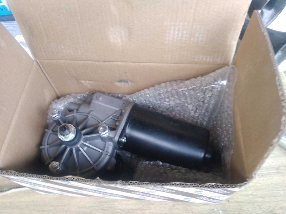 Моторчик склоочисника MAN TGX