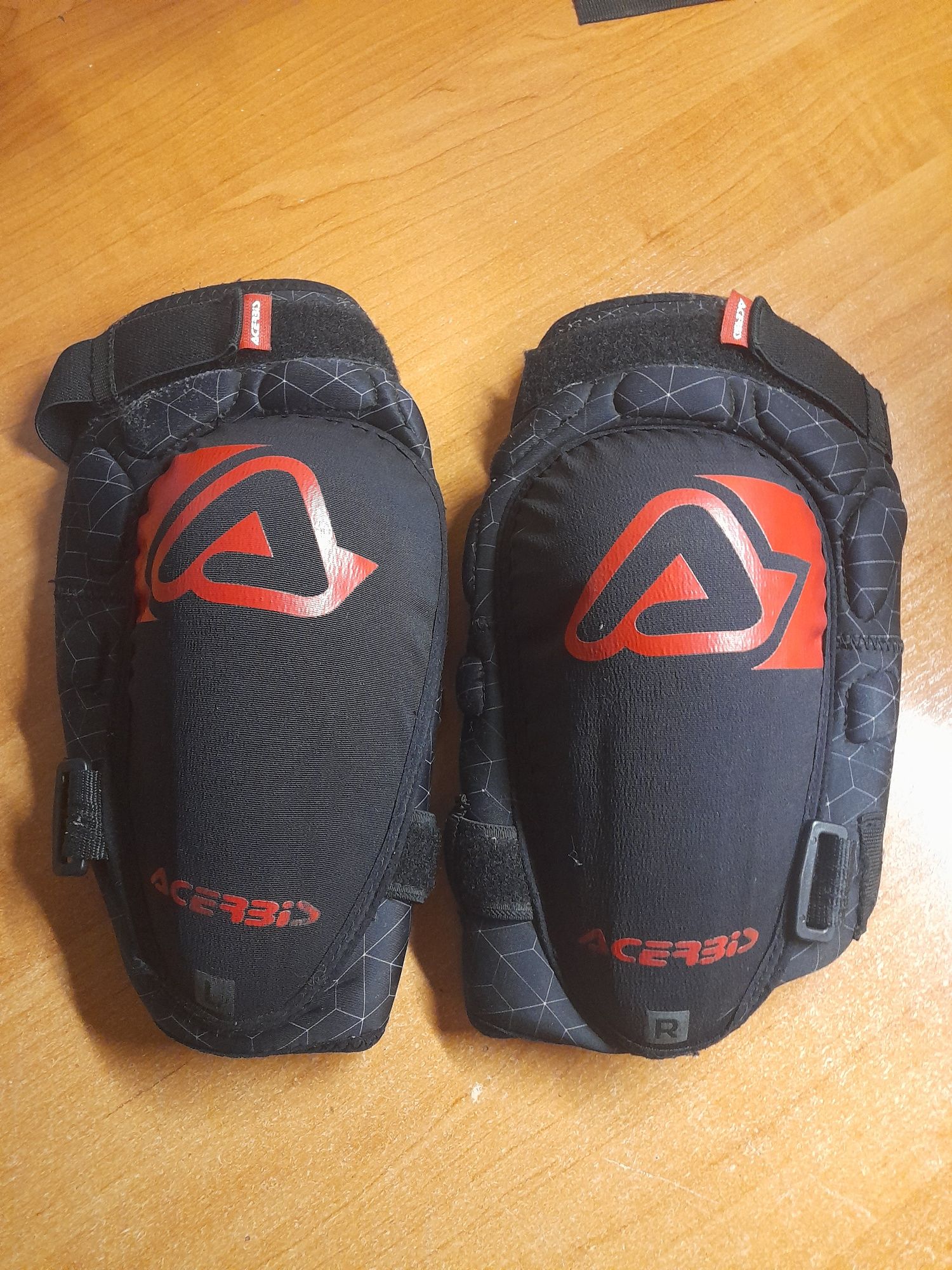 Acerbis X-Knee Soft Guard Junior б/у