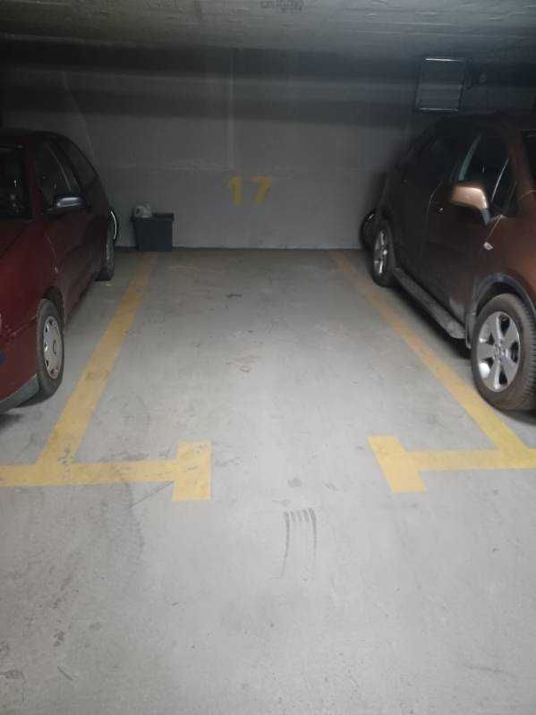 Sprzedam komfortowe mieszkanie z miejscem parkingowym w garażu