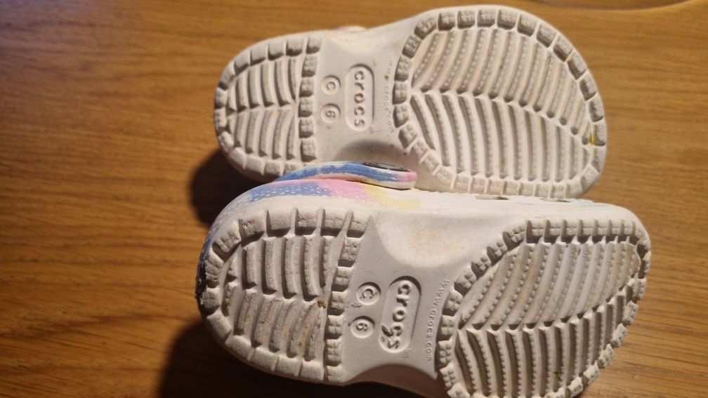 Crocs klapki sandały Tie Dye r.22/23