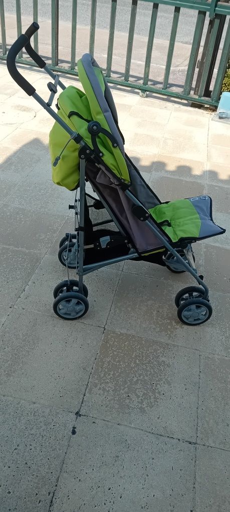 Carrinho de bebé