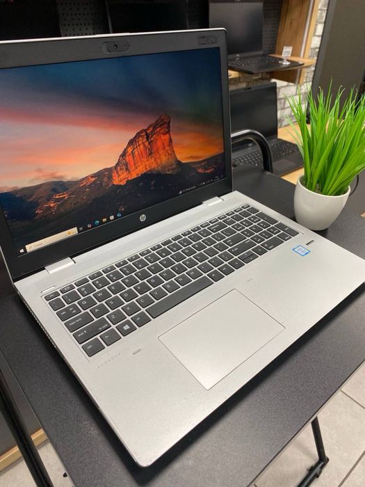 HP ProBook 650 G4 (i5-8250U/8/256) 15.6" IPS. Батарея 0% зносу!