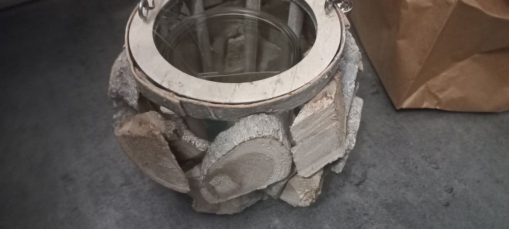 Kwiatki świecznik klocki drewno