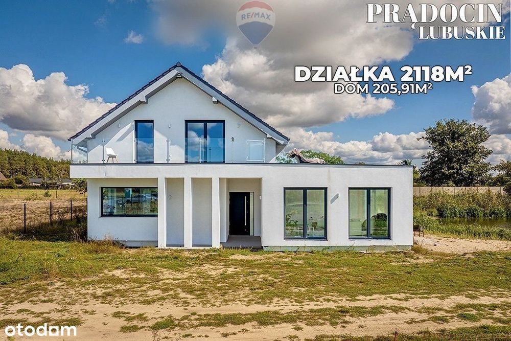 Nowoczesna willa z prywatną plażą