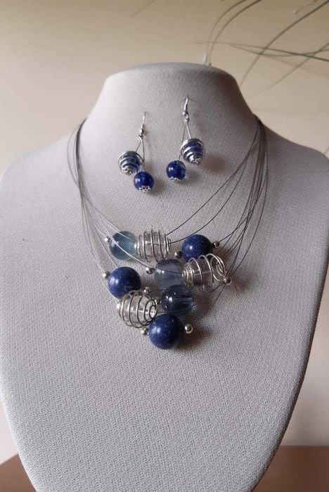 naszyjnik z kolczykami  opal