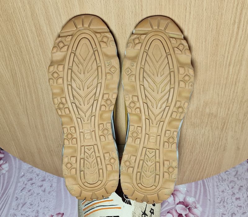 Водостойкие ботинки Fila (39 размер)