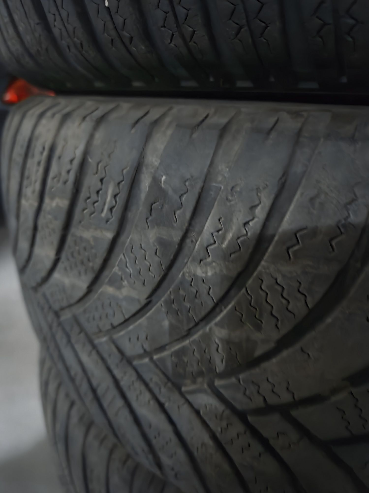 Opony 225/60 R17