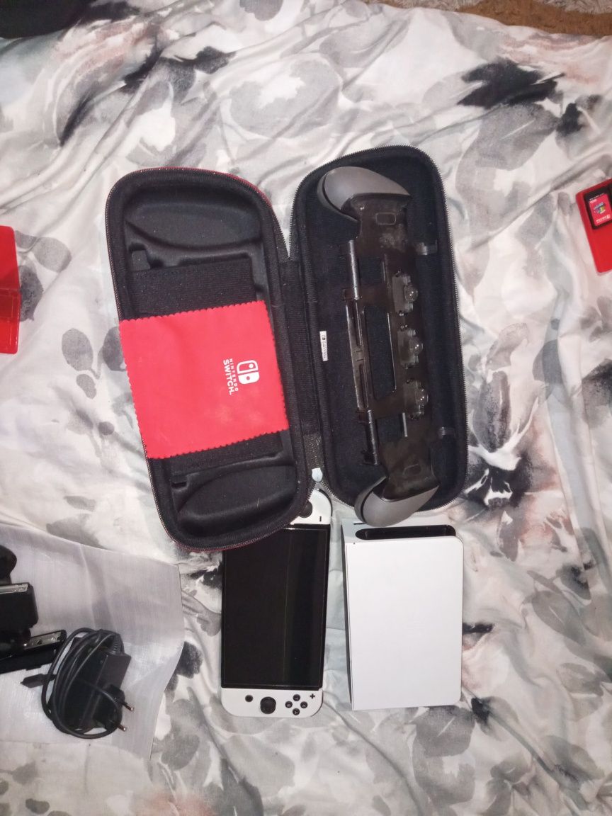 Nintendo switch oled używane.