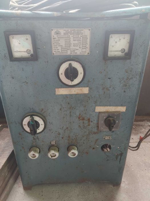 Prostownik Bester BZA-60/25    24/36/48/60v