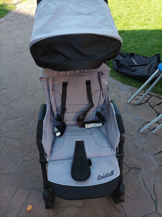 wózek spacerowy prawie nowy