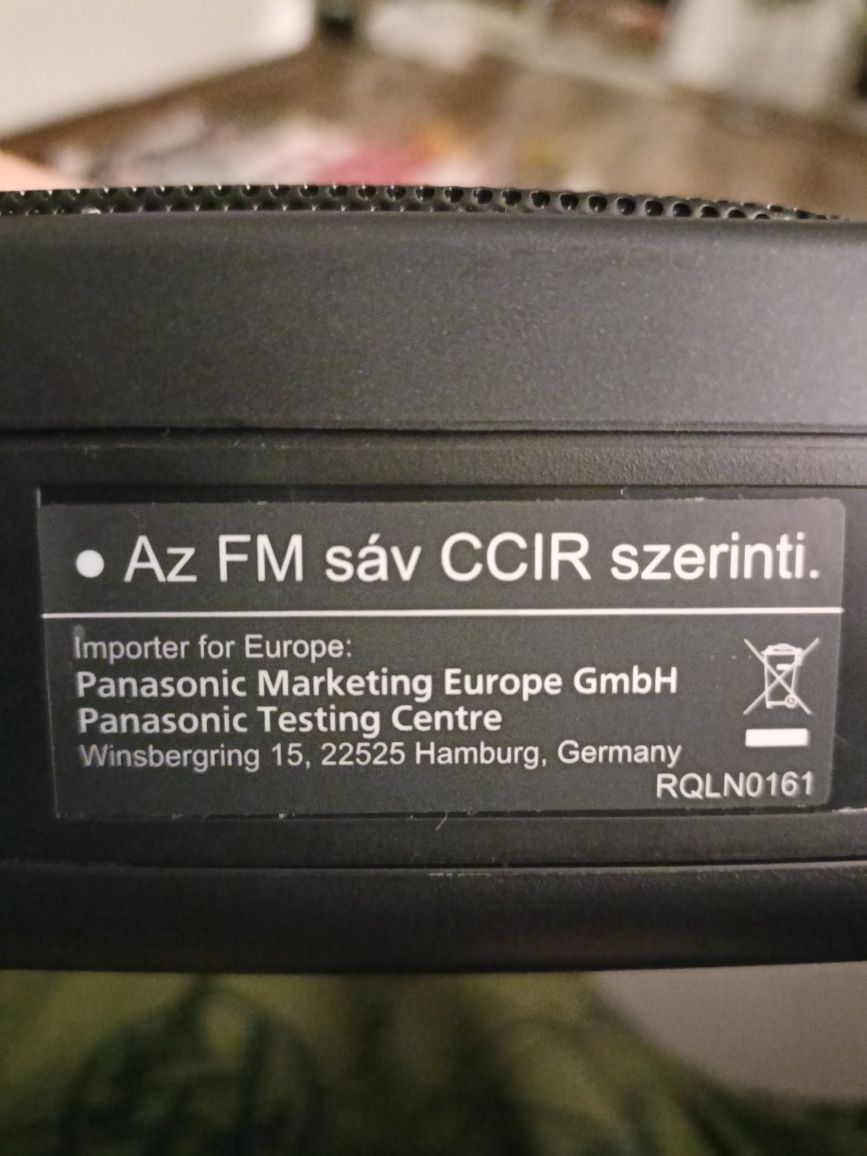 Radio Panasonic RF-2400D