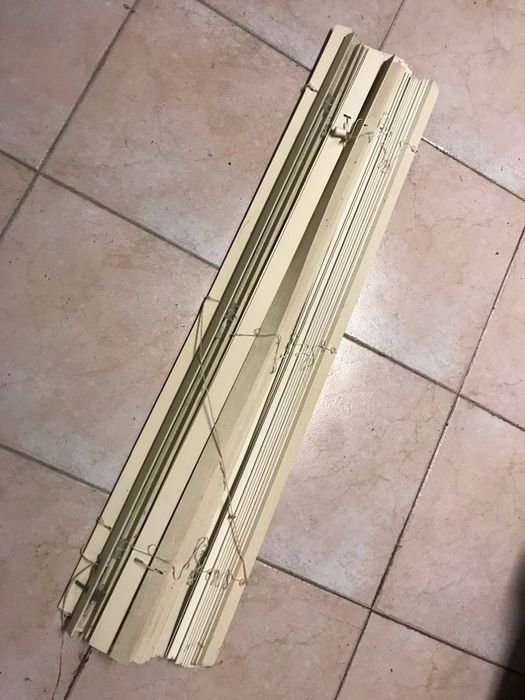 Estore persiana veneziana em madeira