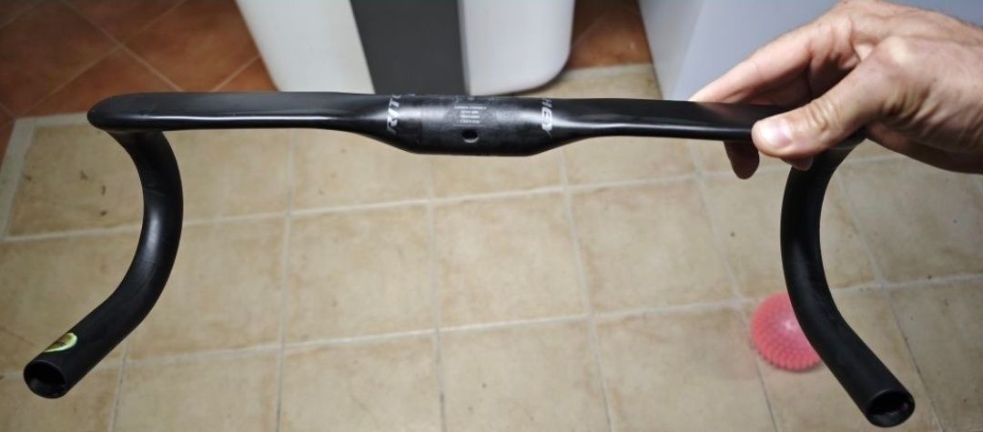 Avanço Pro Vibe Stem Carbon Di2 + WCS Carbon Streem II