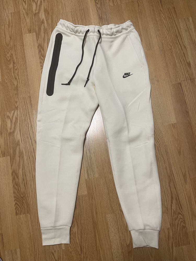 Спортивки Nike Tech Fleece М