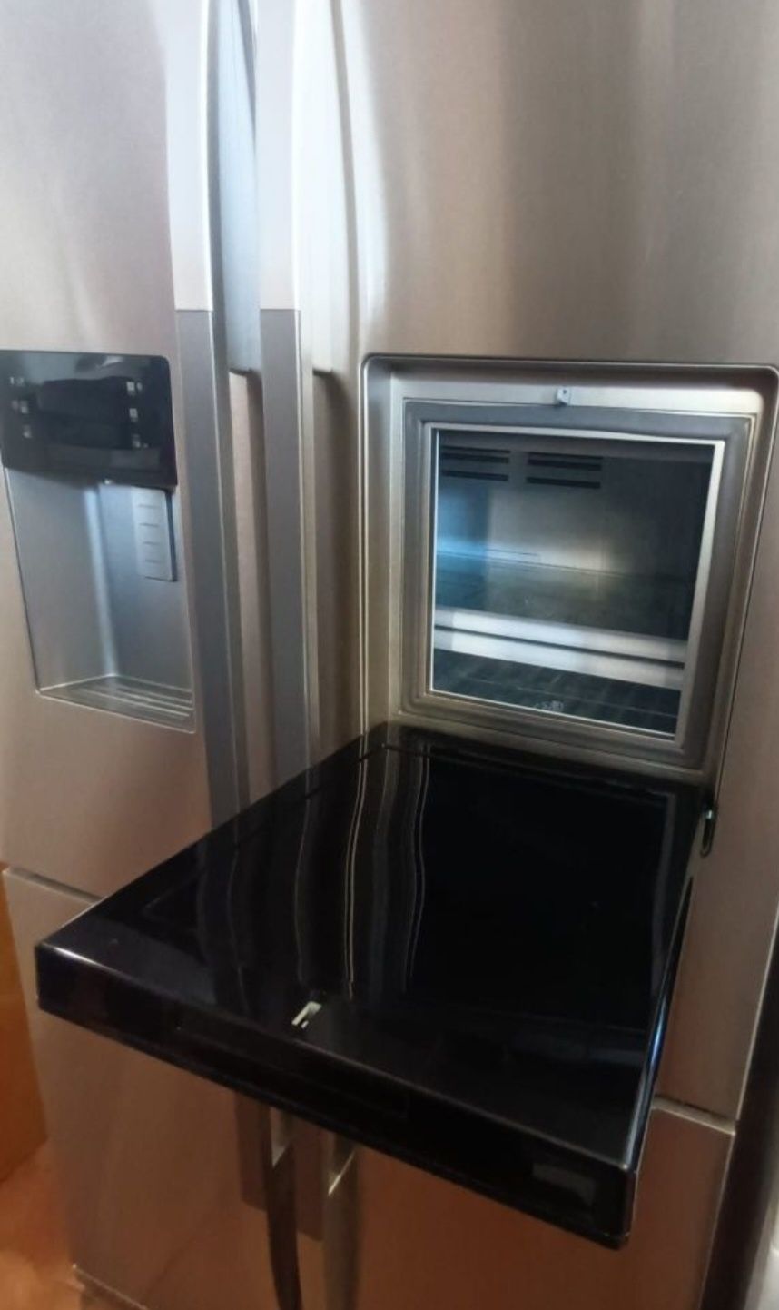 Lodówka Beko GNE134631X